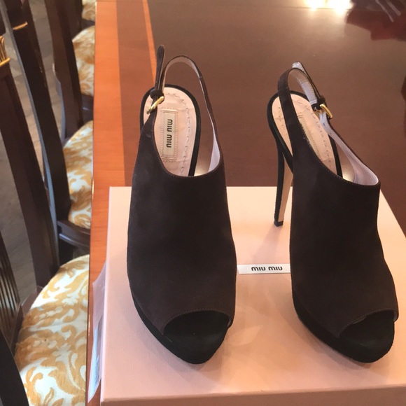 Miu Miu Shoes - Miu Miu suade shoes